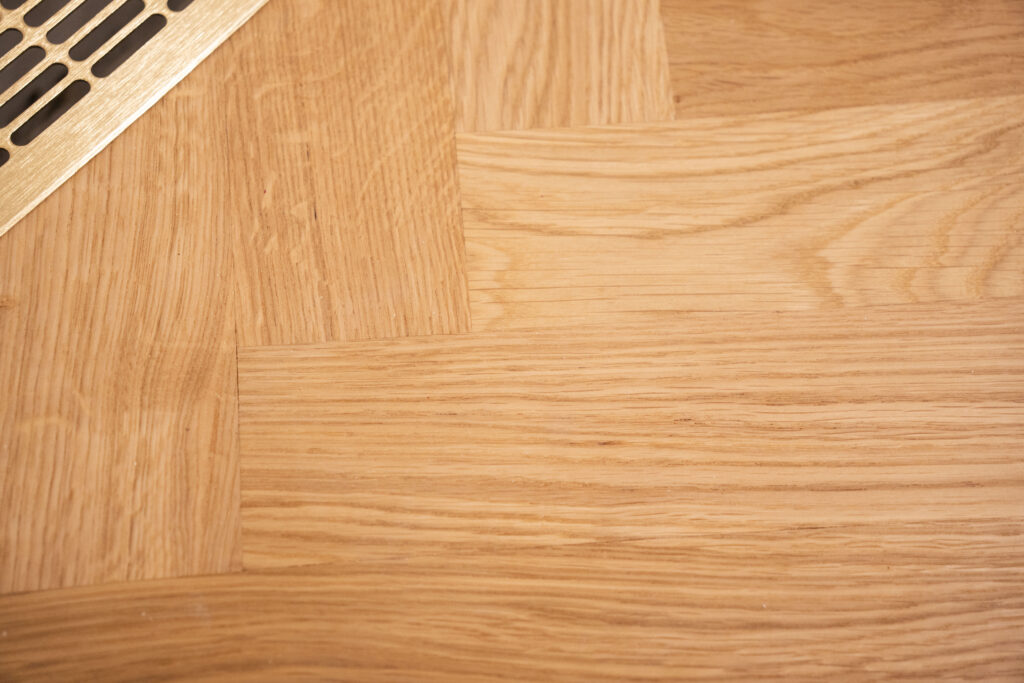 indbygget møbel til kontor